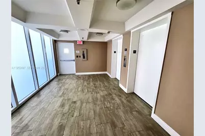 2401 Collins Ave #509, Miami Beach, FL 33140 - Photo 20