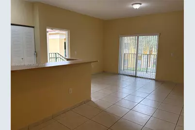 7320 NW 114th Ave #202, Doral, FL 33178 - Photo 4