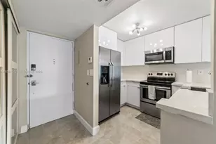 8002 SW 149th Ave, Miami, FL 33193 - Photo 16