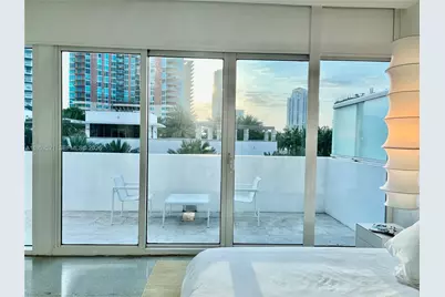 50 S Pointe Dr #LOFT5, Miami Beach, FL 33139 - Photo 6