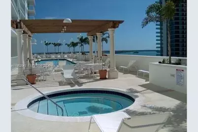 1200 Brickell Bay Dr #1712, Miami, FL 33131 - Photo 22