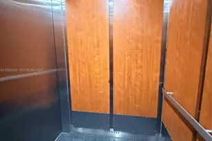 2206 S Cypress Bend Dr, Pompano Beach, FL 33069 - Photo 28