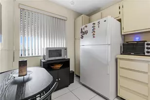 7740 NW 50th St, Lauderhill, FL 33351 - Photo 8