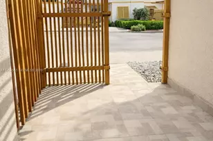 1703 SW 131st Pl Cir S, Miami, FL 33175 - Photo 2