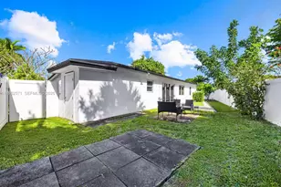 416 NE 29th St, Wilton Manors, FL 33334 - Photo 26