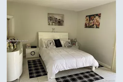 13255 SW 7th Ct #215D, Pembroke Pines, FL 33027 - Photo 8