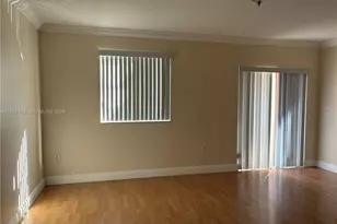 8771 NW 106th Ln, Hialeah Gardens, FL 33018 - Photo 10