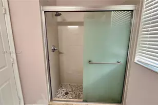 1792 Aspen Ln, Weston, FL 33327 - Photo 24