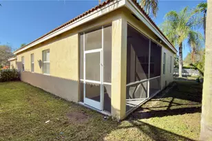 1792 Aspen Ln, Weston, FL 33327 - Photo 30