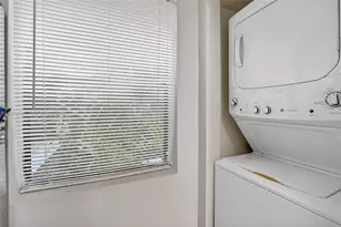 9999 Summerbreeze Dr, Sunrise, FL 33322 - Photo 18