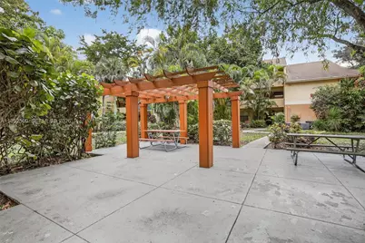 9999 Summerbreeze Dr #401, Sunrise, FL 33322 - Photo 26