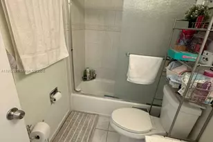 5501 NW 7th St, Miami, FL 33126 - Photo 12