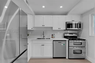 6949 SW 110th Ct #6949, Miami, FL 33173 - Photo 4