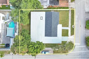 695 W 73rd Pl, Hialeah, FL 33014 - Photo 6