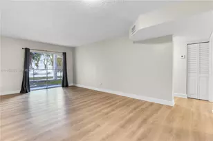 2690 W 76th St, Hialeah, FL 33016 - Photo 6