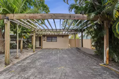 3024 NE 2nd Ter, Wilton Manors, FL 33334 - Photo 8