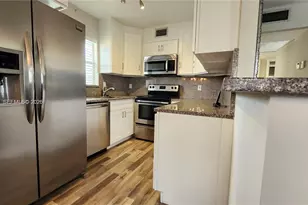 756 Flanders P, Delray Beach, FL 33484 - Photo 4