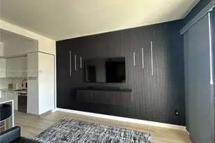 234 NE 3rd St, Miami, FL 33132 - Photo 20