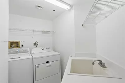20185 E Country Club Dr #502, Aventura, FL 33180 - Photo 22