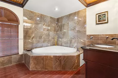 9290 NW 14th Ct, Coral Springs, FL 33071 - Photo 28