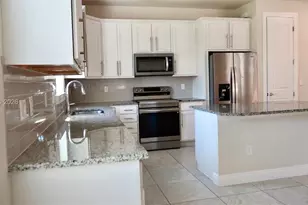 3917 Mahogany Ln, Hollywood, FL 33021 - Photo 4