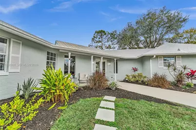 10006 SW Tyler Ter, Palm City, FL 34990 - Photo 4