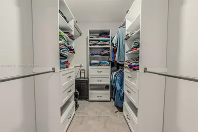 1800 NE 114th St #909, Miami, FL 33181 - Photo 48