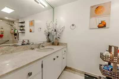 1800 NE 114th St #909, Miami, FL 33181 - Photo 40