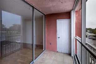 19701 SW 114th Ave, Miami, FL 33157 - Photo 10