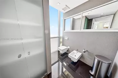 1100 Biscayne Blvd #5306, Miami, FL 33132 - Photo 24