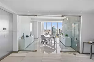 1100 Biscayne Blvd, Miami, FL 33132 - Photo 10