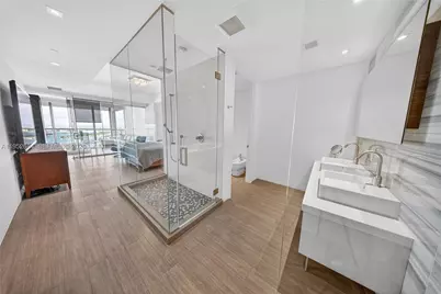 1100 Biscayne Blvd #5306, Miami, FL 33132 - Photo 66