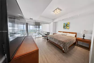 1100 Biscayne Blvd #5306, Miami, FL 33132 - Photo 60