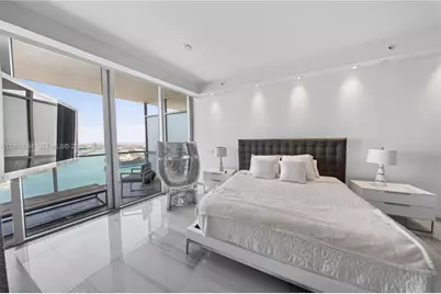 1100 Biscayne Blvd #5306, Miami, FL 33132 - Photo 58