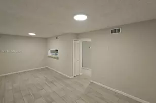 5720 SW 5th St, Miami, FL 33144 - Photo 8