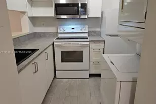 5720 SW 5th St, Miami, FL 33144 - Photo 16