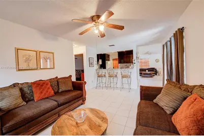 11909 SW 48th Ct, Cooper City, FL 33330 - Photo 8