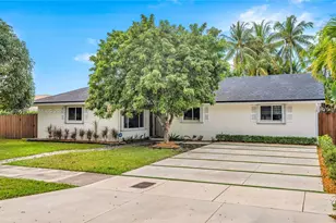 15930 SW 90th Ave, Palmetto Bay, FL 33157 - Photo 1