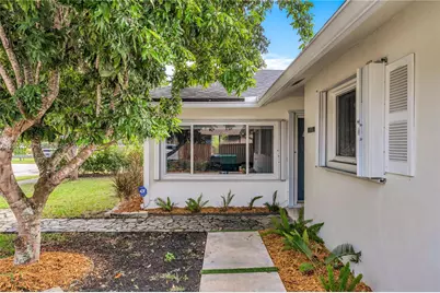 15930 SW 90th Ave, Palmetto Bay, FL 33157 - Photo 6