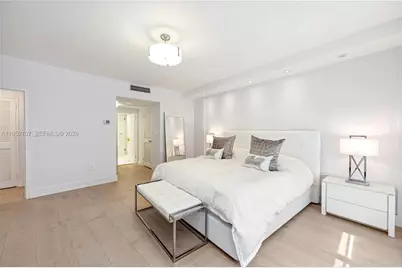 5255 Collins Ave #4A, Miami Beach, FL 33140 - Photo 18