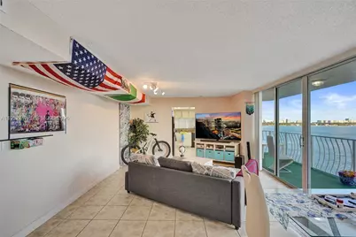 7601 E Treasure Dr #1120, North Bay Village, FL 33141 - Photo 26