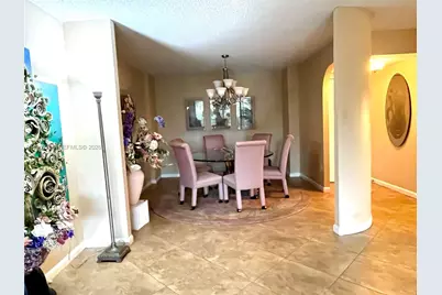 2806 N 46th Ave #D537, Hollywood, FL 33021 - Photo 8