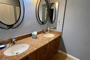2806 N 46th Ave, Hollywood, FL 33021 - Photo 28