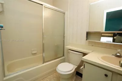 2641 W Gately Dr W, West Palm Beach, FL 33415 - Photo 8