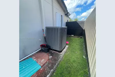 9820 SW 12th Ter, Miami, FL 33174 - Photo 6