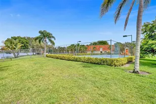 8351 S Coral Cir, North Lauderdale, FL 33068 - Photo 32