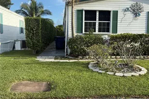 35250 SW 177th Ct, Homestead, FL 33034 - Photo 4