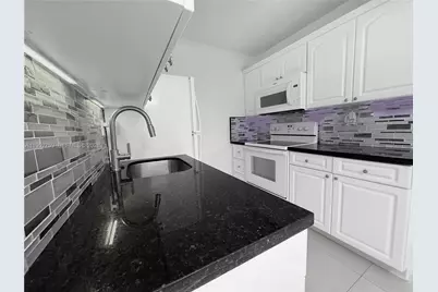 400 Minorca Ave #1, Coral Gables, FL 33134 - Photo 1