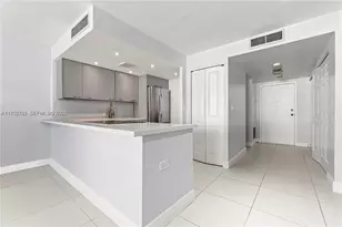 250 174th St, Sunny Isles Beach, FL 33160 - Photo 8