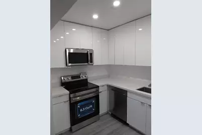 1450 Atlantic Shores Blvd #105, Hallandale Beach, FL 33009 - Photo 2